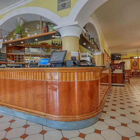 Tercia Kophaza Panzio B Bed & Breakfast Exterior photo